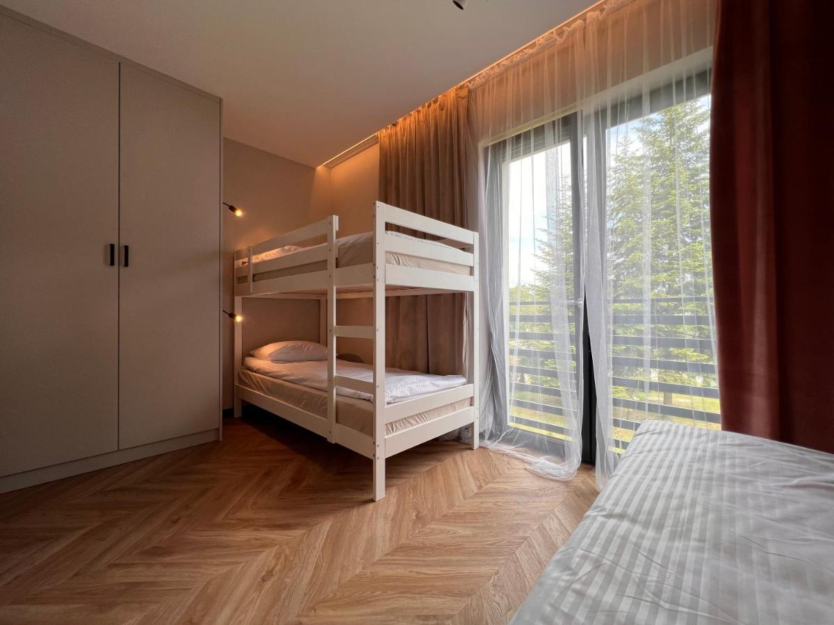 Resto Inn - Smart Apartamenty Blisko Energylandii Polwies エクステリア 写真