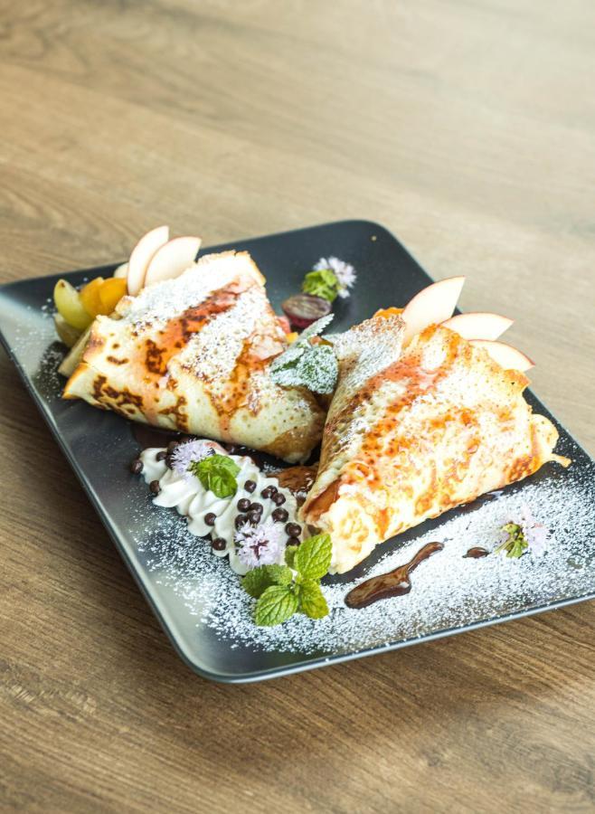 Resto Inn - Smart Apartamenty Blisko Energylandii Polwies エクステリア 写真