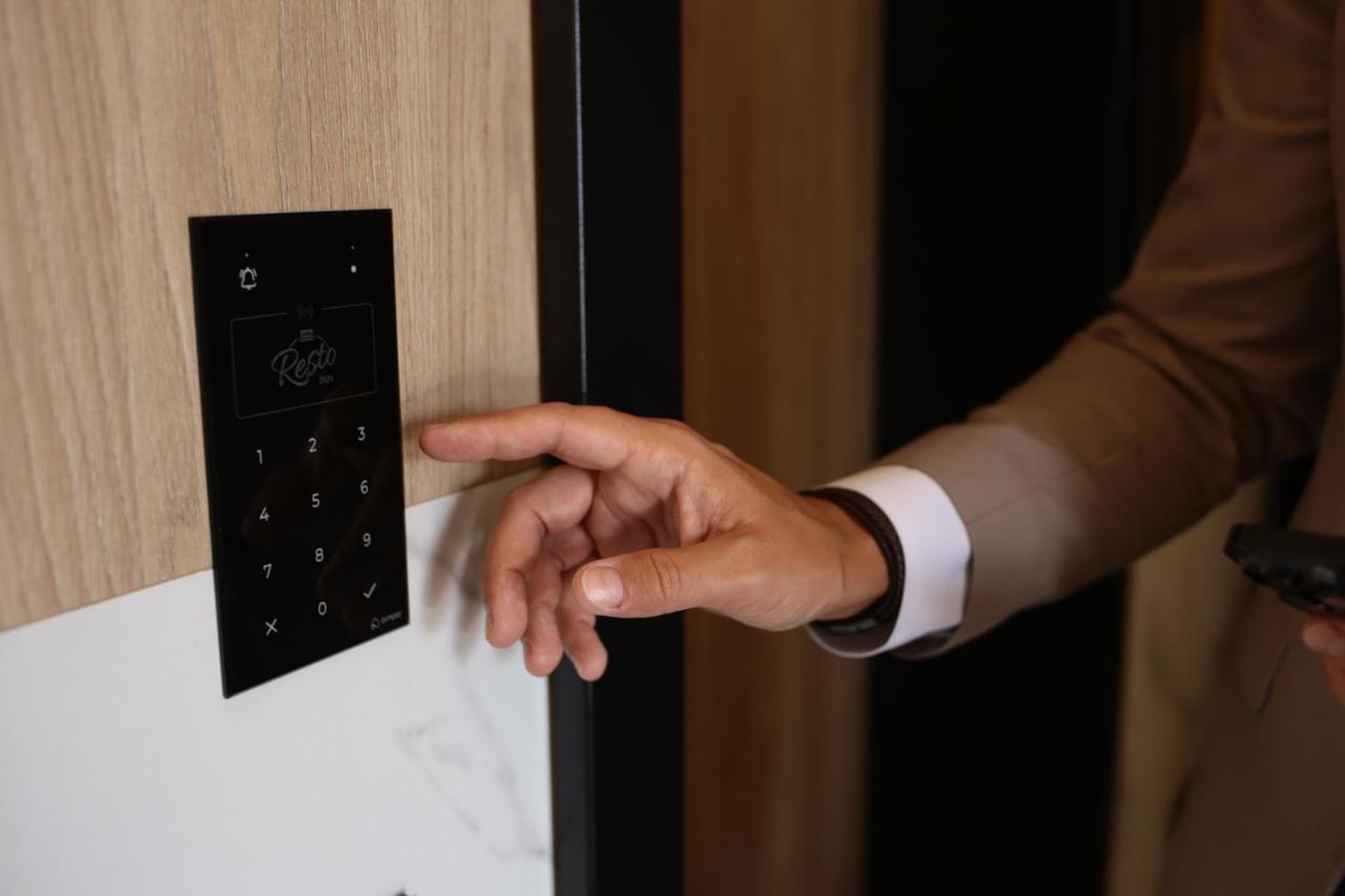 Resto Inn - Smart Apartamenty Blisko Energylandii Polwies エクステリア 写真